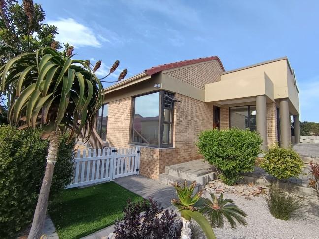 2 Bedroom Property for Sale in Seemeeu Park Western Cape